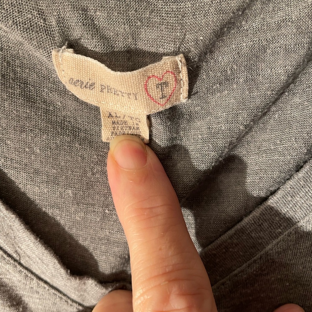Aerie 3 t-shirt bundle - Picture 10 of 10